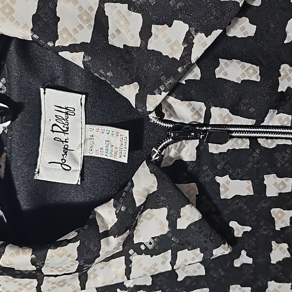 Joseph Ribkoff Checkered Graphic Print Full Zip Jacket Size 12 - Picture 3 of 7